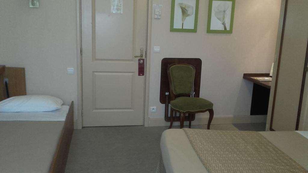 Cit'Hotel Sphinx - Hotel Montélimar Habitación foto